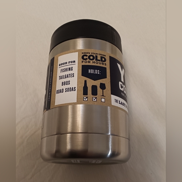 YETI Colster Stainless Steel No Sweat Design Keeps drinks cold for hours - Picture 5 of 8